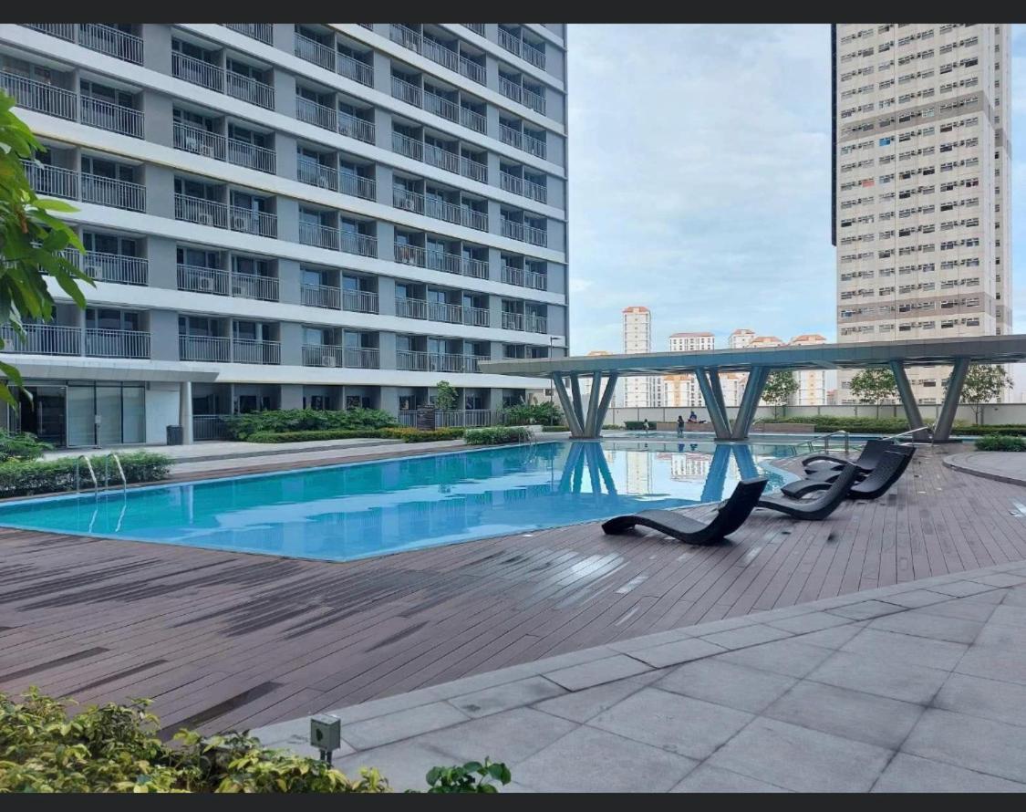 Staycation Mandaluyong Exterior foto